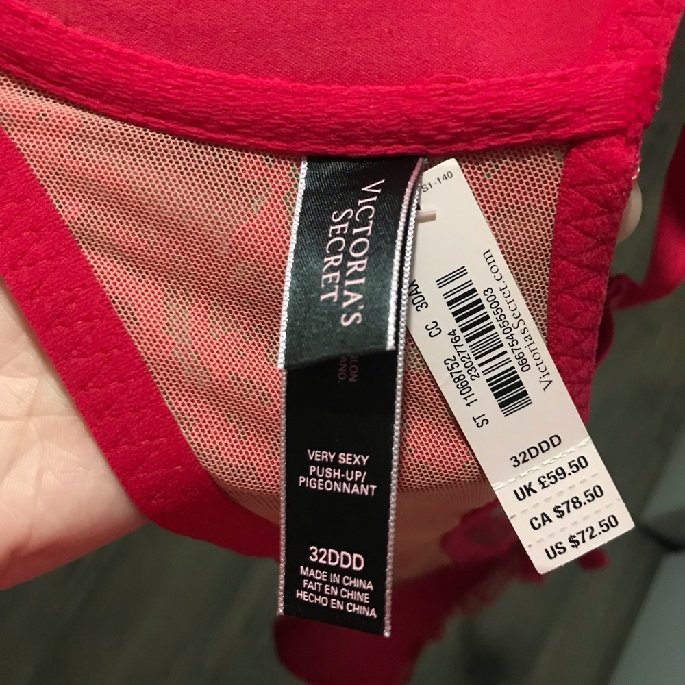 Very Sexy Push-up 32DDD